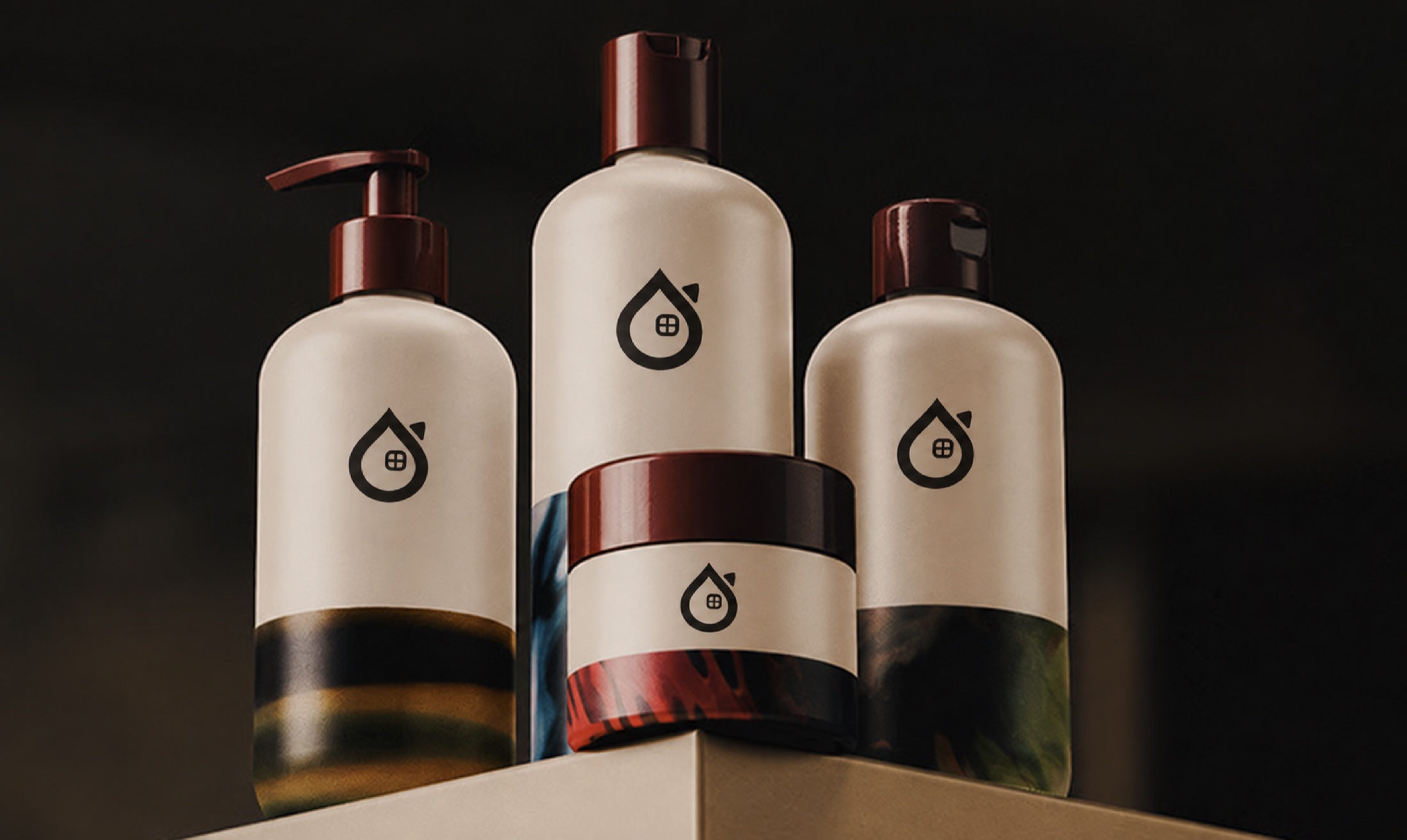 Aldeias do Conhecimento symbol on bath and skincare packaging